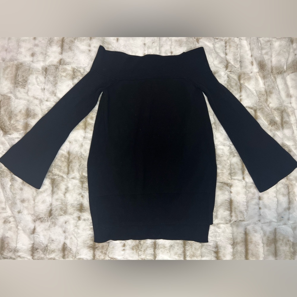 Anthropologie off the shoulder sweater, black, Extra small